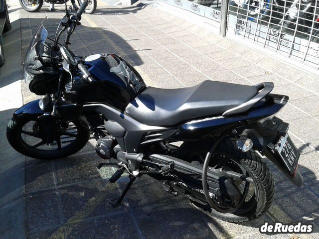 Honda CB 150 INVICTA 2022 Pueyrredón Motos