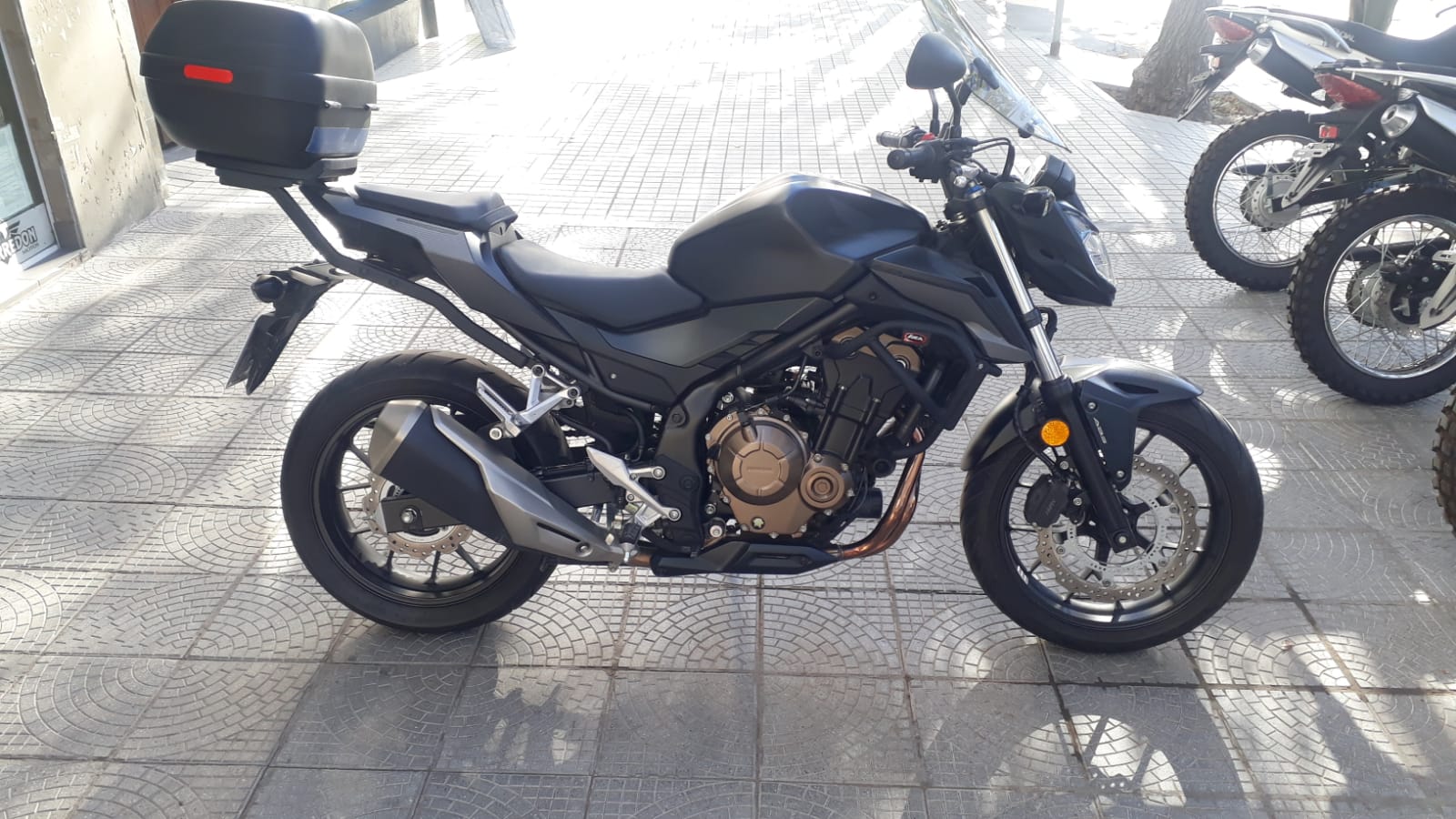 Honda cb500f 2018