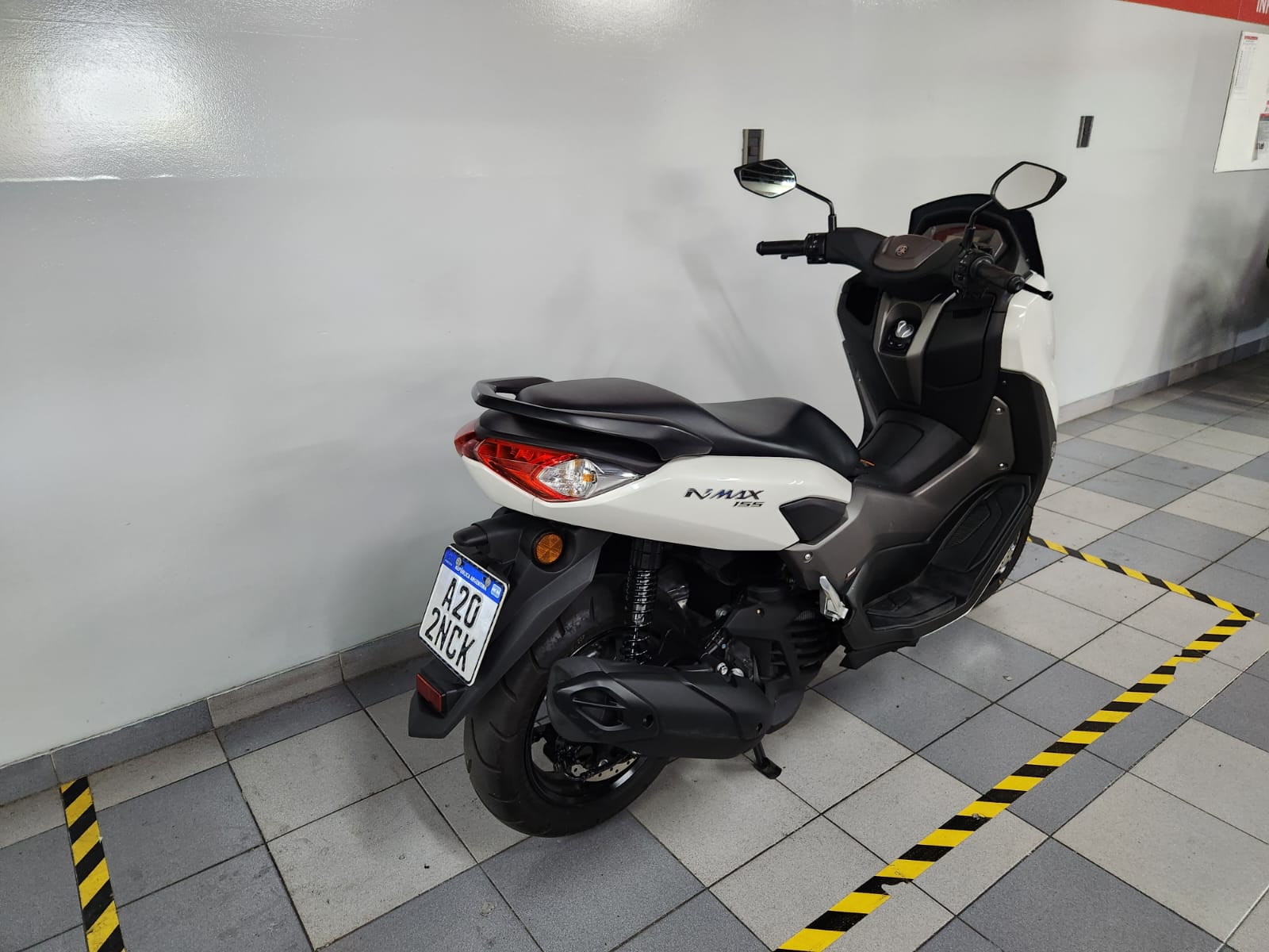 Yamaha NMAX CONNECTED 2023