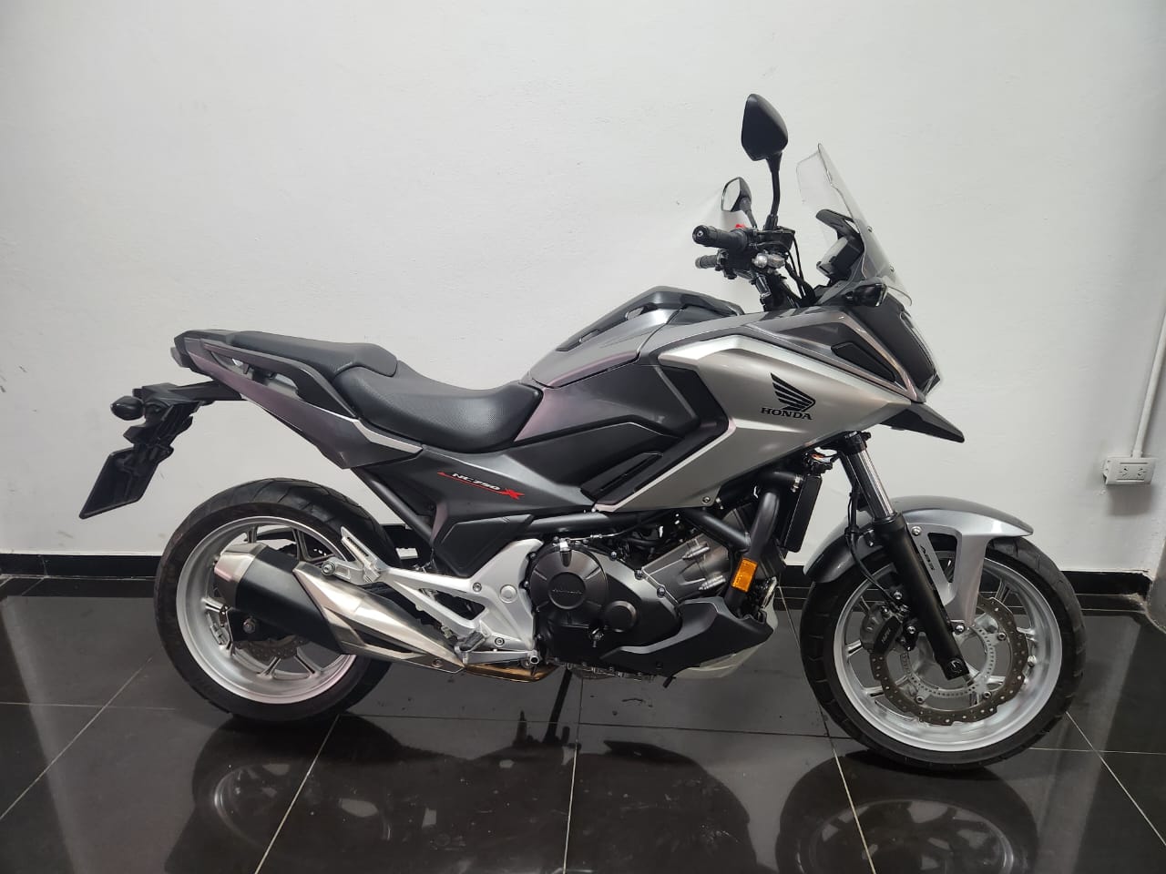 Honda NC750X 2017