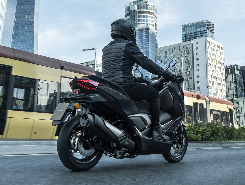 Yamaha XMAX 300 Connected