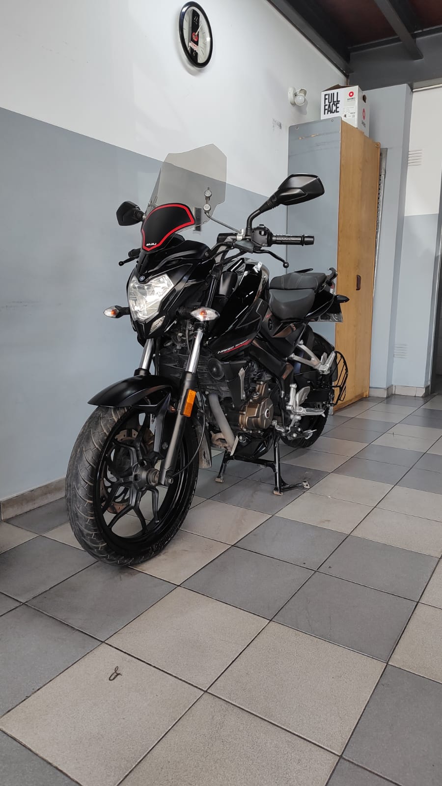 BAJAJ ROWSER NS 200 2016
