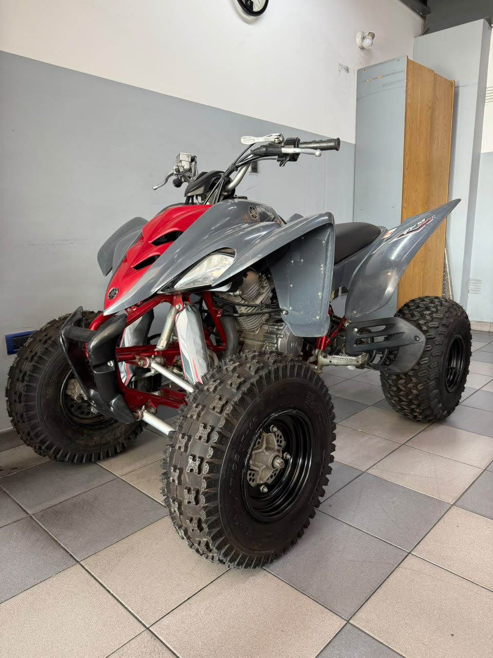 Yamaha YFM350 Raptor 2011